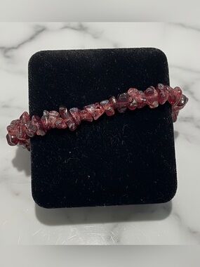 Garnet Stone Bracelet (6 1/4” length)
